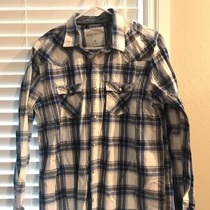 Aeropostale Long Sleeve Pearl Snap Button Down